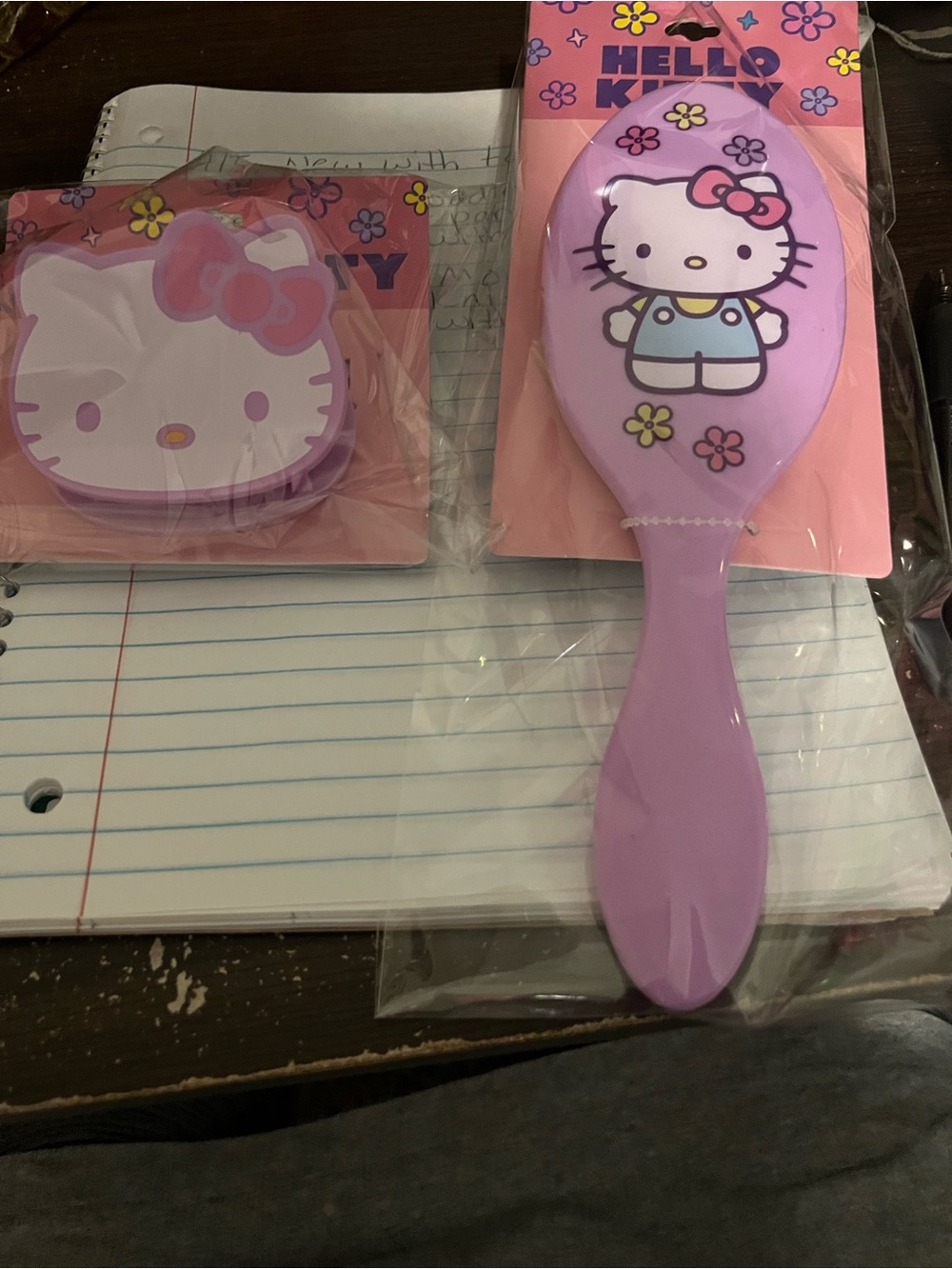 Hello Kitty Lavender Hair Brush and hair clip Duo